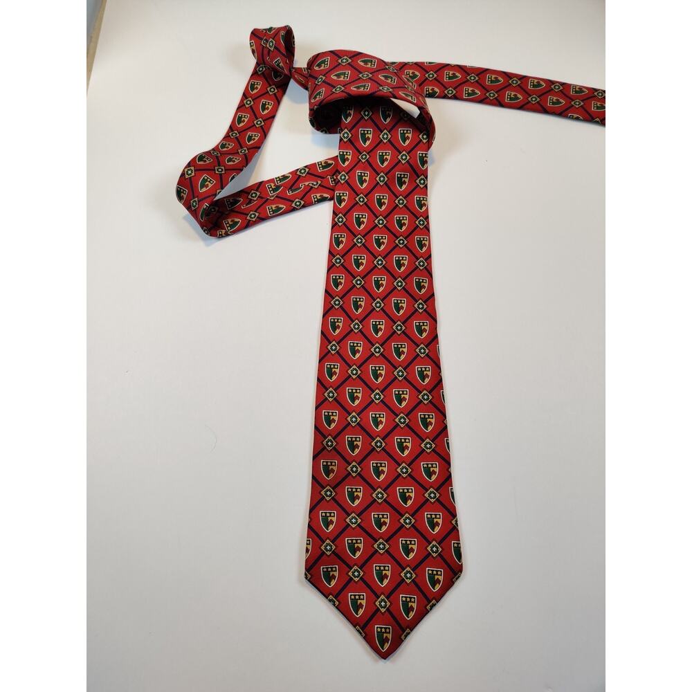 Tommy Hilfiger Silk Tie Italian Silk Vintage Crest 56.5"x4" Designer Made in US